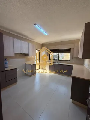 شقة * سوبر ديلوكس * 3نوم * مطلة * موقع مميز * قرب الخدمات * خلدا