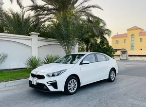 *KIA CERATO*2021* *Bahrain Agency * *Model -  2021* *Km - 105k km* Engine -  1.6L  Color – White  *R