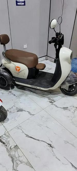 دراجه ياديا ثلاث عجلات مناسب لجمع الاعمار