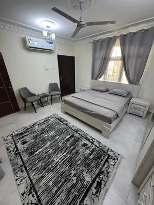 استوديو فاخر غرفه بحمام ومطبخ مفروش العذيبه خلف الميره شامل