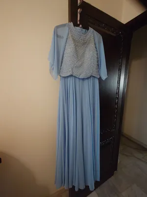 Elegant Light Blue Evening Gown / Maxi Dress – Size M (Excellent Condition)