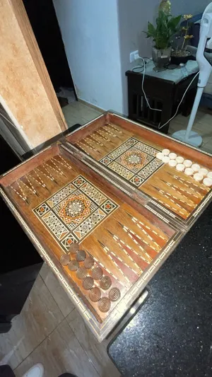 طاوله زهرة انتيكا