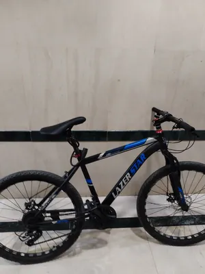 Lazer bike blue and black in a very good condition 26 wheel