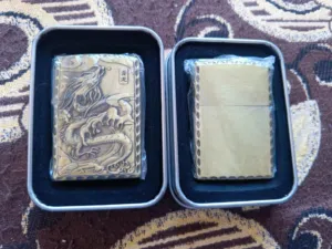قداحات بأشكال وأحجام مختلفه وجميلة