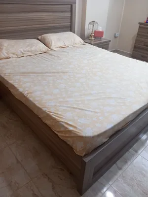 سرير مزدوج
