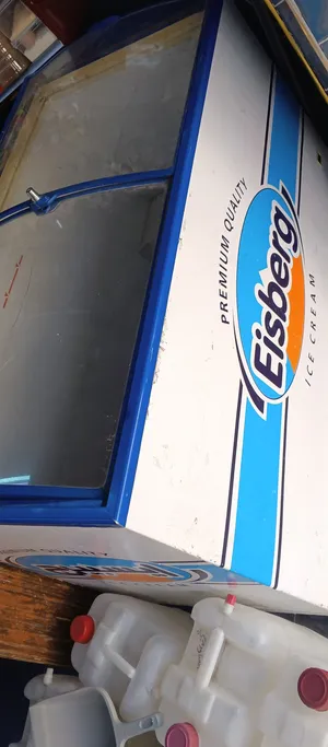 يوجد فريز عدد اثنين للبيع التواصل عل الرسأل