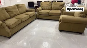 طقم كنب بثلاث قطع