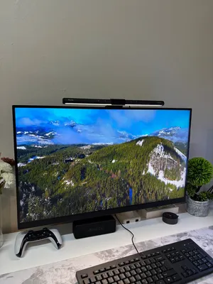 32 LG monitors for sale  in Jeddah