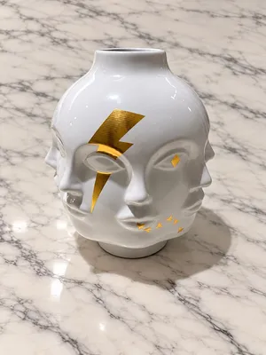 Buddha-Inspired Multi-Face Ceramic Vase – White & Gold