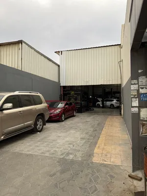 كراج، ورشة اصلاح وصبغ وسمكرة المركبات للبيع( خلو )  Auto repair&paint shop(key money)