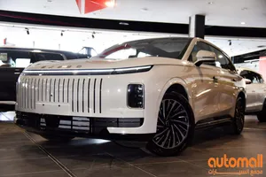اكسيد فل كامل عداد زيرو - اسمنتي - 2026 EXEED EXLANTIX ET 1.5L Turbo REEV AWD SUV