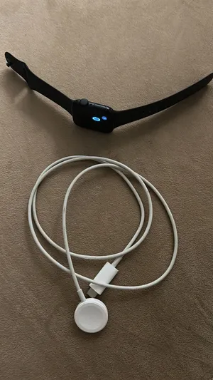 Apple Watch SE, size 40mm
