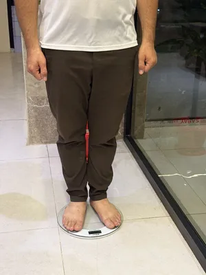 ميزان الكتروني رقمي لقياس الوزن