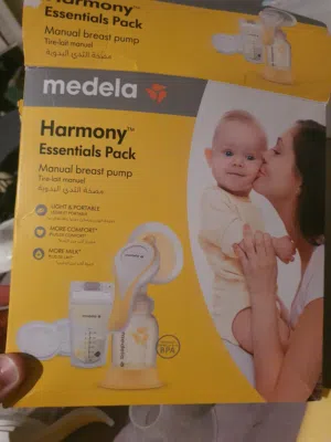 madela manual breast pump مضخة ثدي يدوية من ماديلا