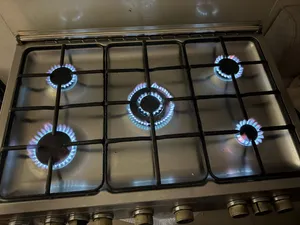 Technogas gas stove with regulator