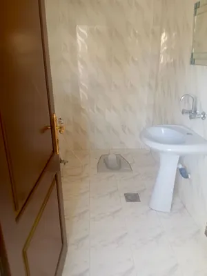 250 m2 3 Bedrooms Townhouse for Rent in Irbid Hakama
