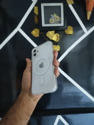 Apple iPhone 11 128 GB in Aden