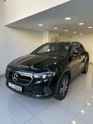 MERCEDES BENZ EQA260 2022