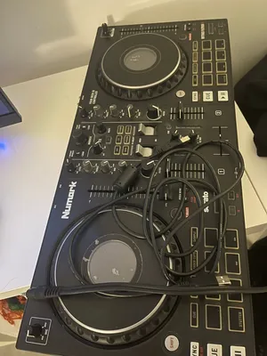 للبيع dj استخدام بسيط جدا