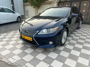 Used Lexus ES in Al Batinah