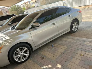 Used Nissan Altima in Ajman