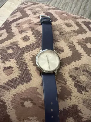 ساعات Just cavall ESPRIT شبه جداد للبيع