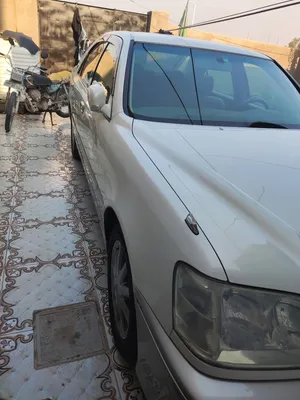 Used Toyota Crown in Basra