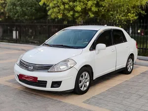 NISSAN TIIDA MODEL 2011