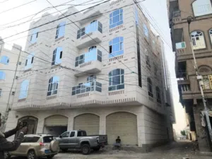 Building for Sale in Sana'a Asbahi