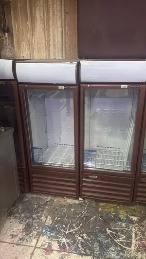 ثلاجات عرض ماركة ايفرست بحالة ممتازة