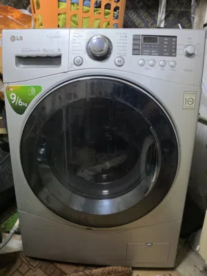 LG Washing and Dryer Machine 9KG for Sale