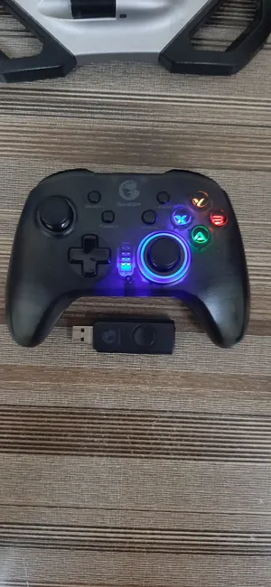 GameSir T4 Pro Multi-Platform Controller + 2.4G Dongle