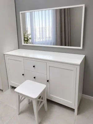 Chest of drawers +Mirror +chair IKEA like new