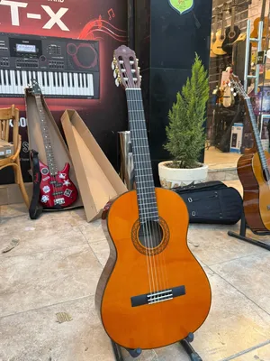 Yamaha C70 Full Size Classical Guitar - Natural