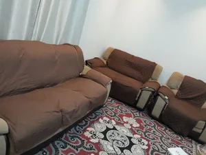 طقم كنب بان هوم بحالة جيدة جدا