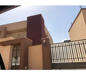 250 m2 4 Bedrooms Townhouse for Rent in Tripoli Souq Al-Juma'a