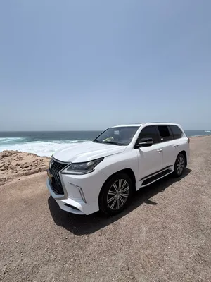 لكسز LX 570 موديل 2019 خليجي شامل التامين