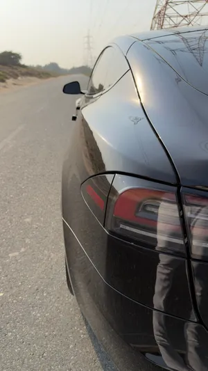 Tesla model S