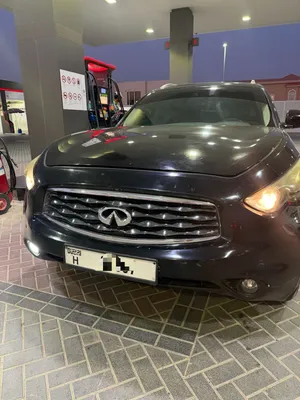Used Infiniti FX35 in Dubai