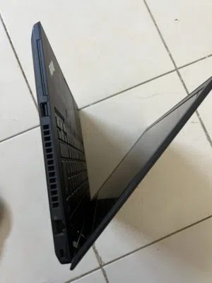 Lenovo ThinkPad T490 i5-8365U 16GB RAM 477GB SSD