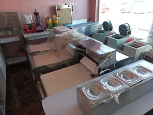 مستلزمات المطاعم و المقاهي بأشكالها المتعددة و الصناعات المختلفةKITCHEN EQUIPMENT / RESTAURANT