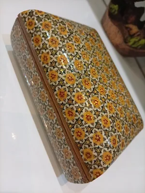 علبة مجوهرات أصلية جميلة جداً