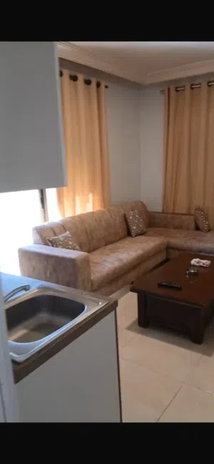 شقة فاخرة في السابع Luxury furnished apartment for rent in swefieh (7th Circle).