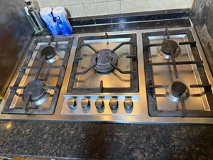 غاز خمس عيون مستعمل بحال جيده للبيع كما موضح بالصوره يعمل  على الولاعه