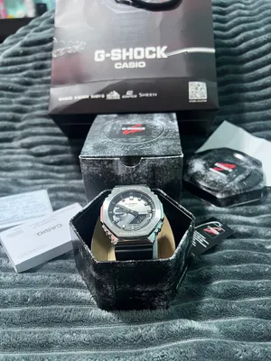 G Shock GM-2100 1ADR ( brand new ) very cheap price