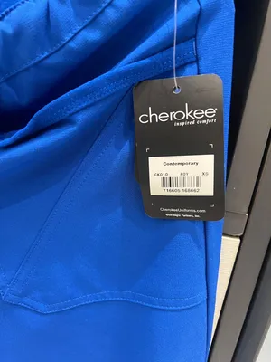 Cherokee scrubs brand new
