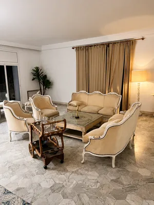 320 m2 3 Bedrooms Townhouse for Rent in Tunis Other