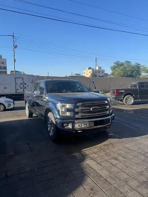 فورد F-150 2017 بلاتينيوم كحلي مرخصة مع مواصفات أمريكية وتقنيات حديثة