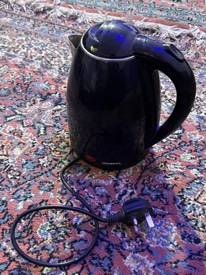 غلاية ماء كهربائية