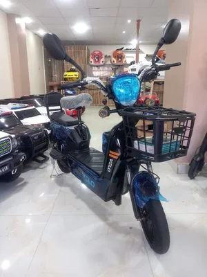 اسكوتر VELO  موتور 350 وات - الأقوى في فئته - بطارية ليثيوم أصلية 24 أمبير (متوفر 12 أمبير) - سرعة ت